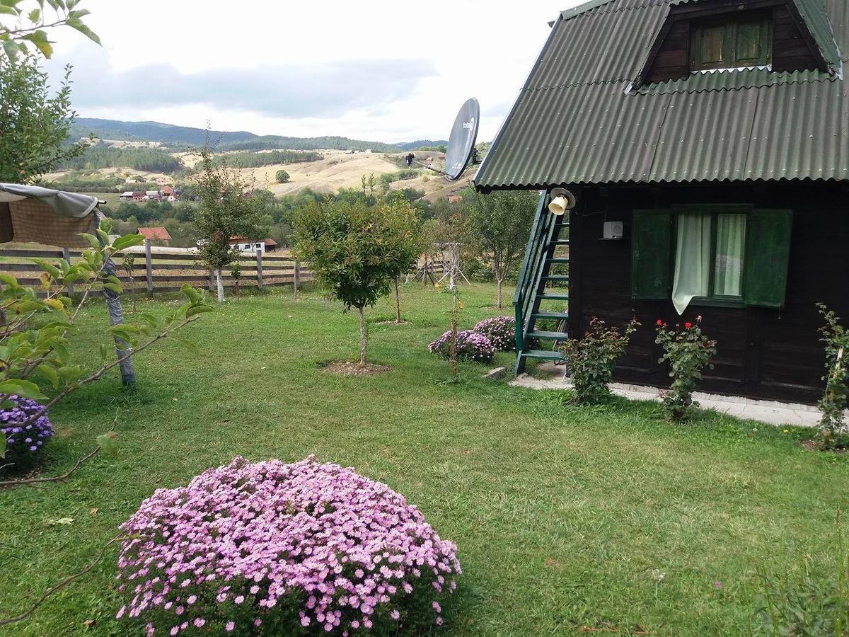 Holiday Home Vila Milka Kremna Ngoại thất bức ảnh
